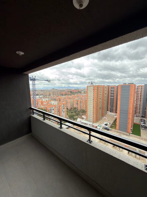 Apartamento de 3 alcobas en venta en Fontibon, Bogotá, 67 m² · foto 12 de 16