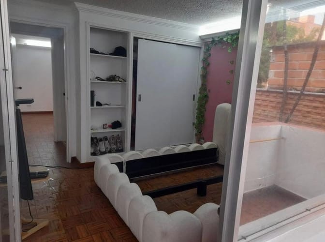 Apartamento de 2 alcobas en venta en Las Acacias, Medellín, 74 m² · foto 7 de 10