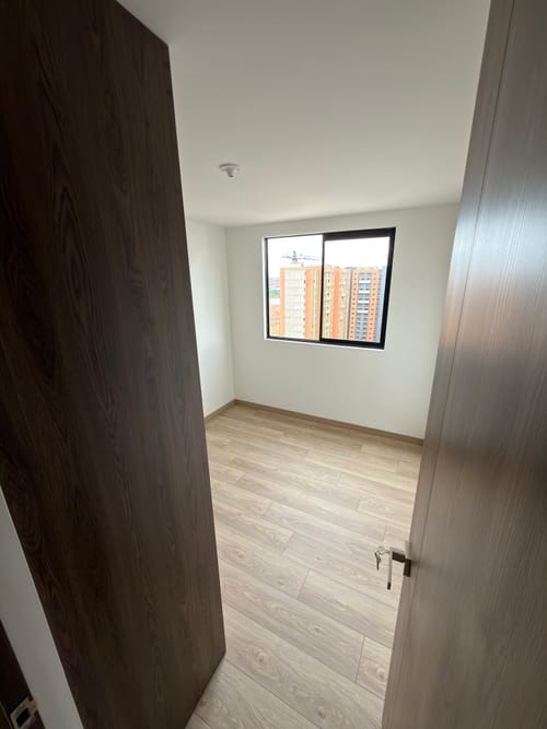 Apartamento de 3 alcobas en venta en Fontibon, Bogotá, 67 m² · foto 13 de 16