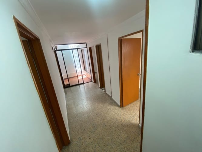 Casa de 4 alcobas en arriendo en La Pilarica, Medellín, 110 m² · foto 4 de 13