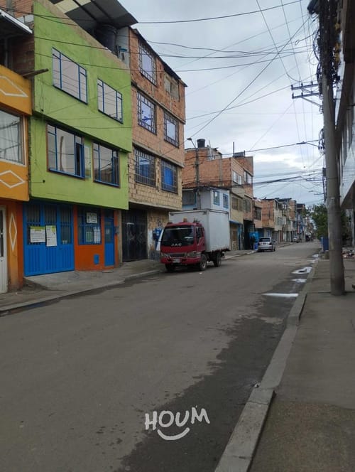 Casa de 7 alcobas en venta en Los Pantanos, Bogotá, 72 m² · foto 3 de 22