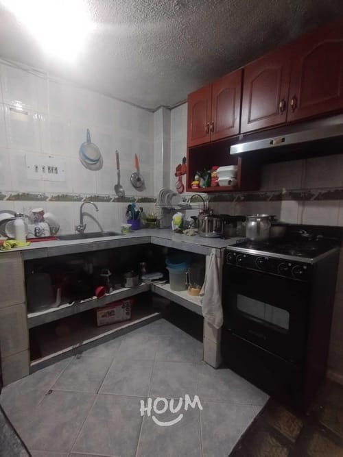 Casa de 7 alcobas en venta en Los Pantanos, Bogotá, 72 m² · foto 11 de 22