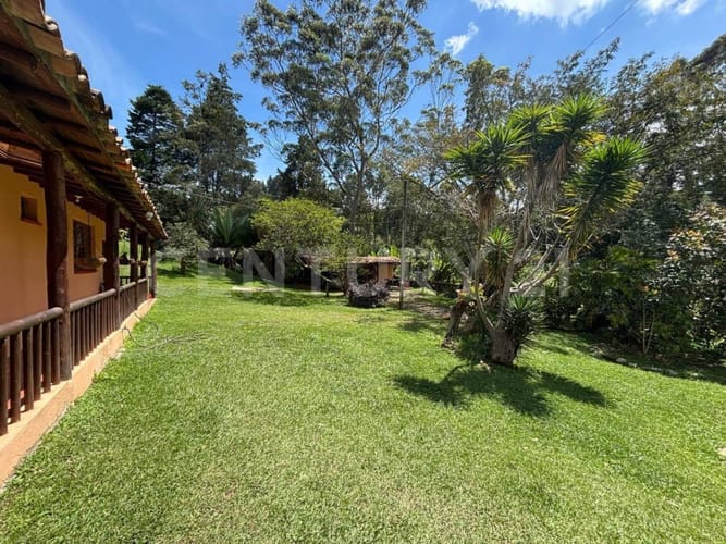 Finca en venta en Hojas Anchas, Guarne, 335 m² · foto 4 de 23