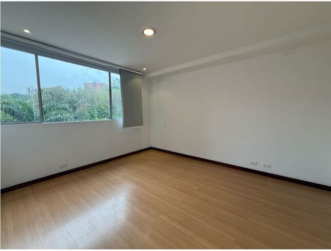 Apartamento de 3 alcobas en arriendo en Loma Benedictinos, Envigado, 140 m² · foto 8 de 8