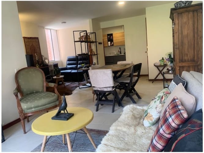 Apartamento de 3 alcobas en venta en Villa Santa Teresa, Envigado, 85 m² · foto 2 de 10