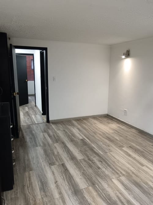 Apartamento de 2 alcobas en arriendo en Santa Barbara, Bogotá, 90 m² · foto 5 de 14