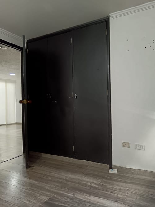 Apartamento de 2 alcobas en arriendo en Santa Barbara, Bogotá, 90 m² · foto 11 de 14