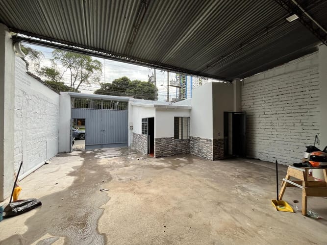 Local en arriendo en Gomez Niño, Bucaramanga, 240 m² · foto 18 de 24