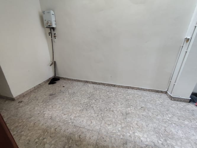 Casa de 3 alcobas en venta en Gerona, Medellín, 93 m² · foto 3 de 15