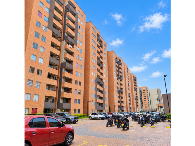 Apartamento de 3 alcobas en venta en Conjunto Residencial Boreal, Madrid, 54 m² · foto 18 de 18