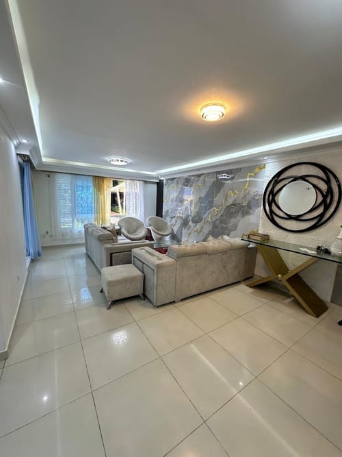 Casa de 8 alcobas en venta en La Hacienda, Cali, 260 m² · foto 4 de 24