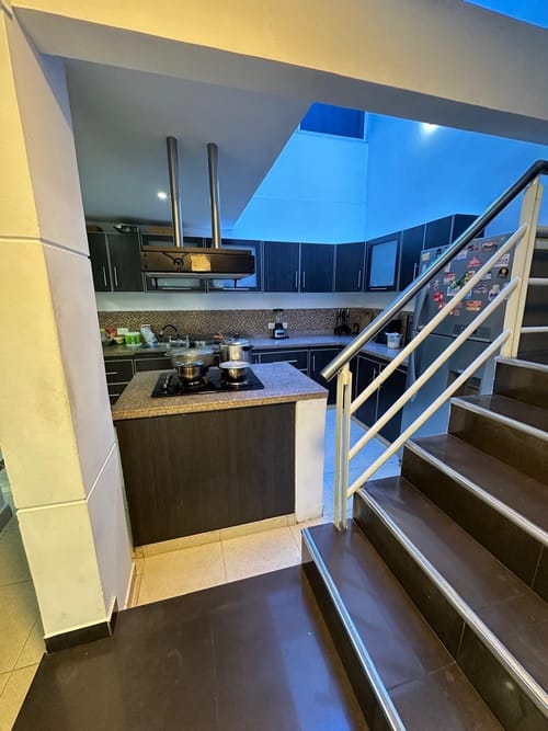 Casa de 8 alcobas en venta en La Hacienda, Cali, 260 m² · foto 8 de 24