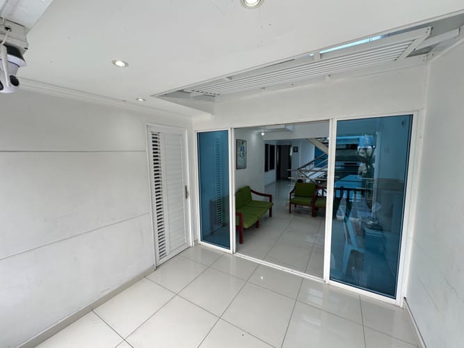 Casa de 8 alcobas en venta en La Hacienda, Cali, 260 m² · foto 22 de 24