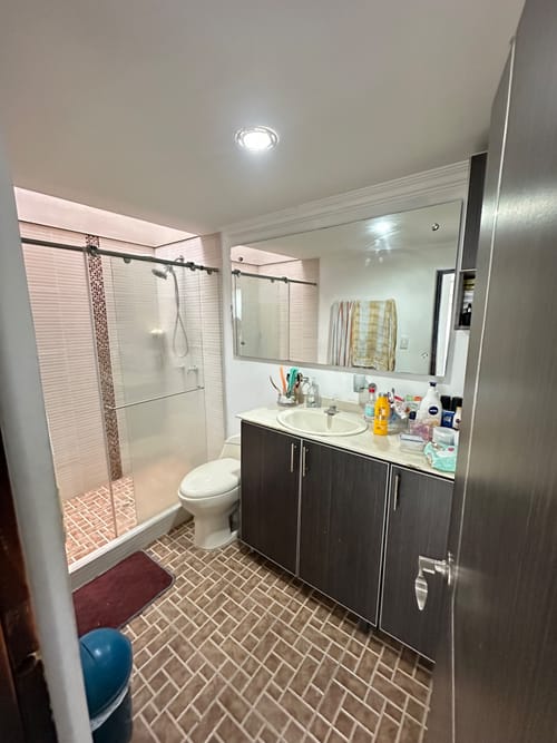 Casa de 8 alcobas en venta en La Hacienda, Cali, 260 m² · foto 16 de 24