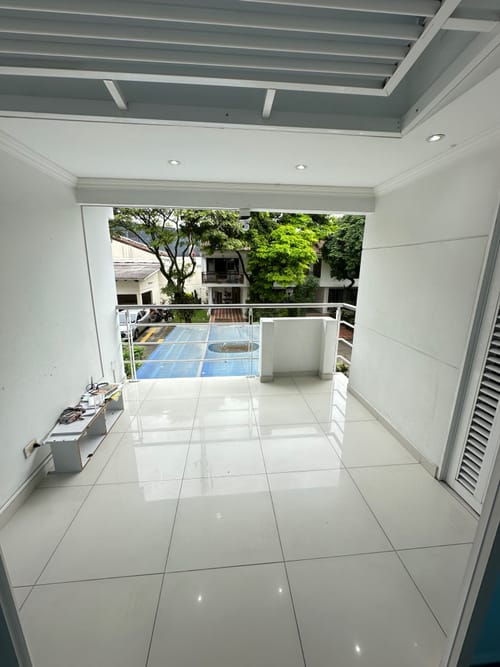 Casa de 8 alcobas en venta en La Hacienda, Cali, 260 m² · foto 23 de 24