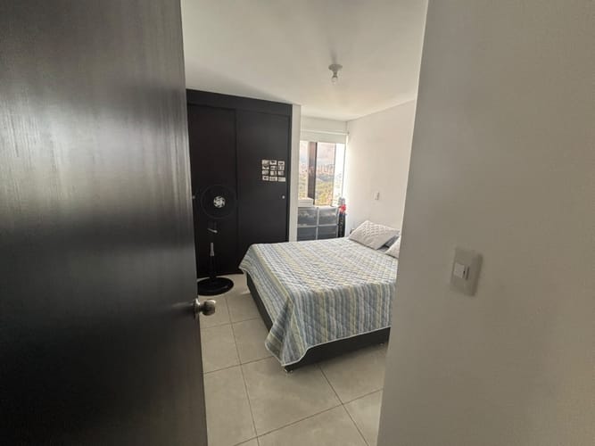 Apartamento de 4 alcobas en venta en Jardines De Coaviconsa, Bucaramanga, 118 m² · foto 6 de 19