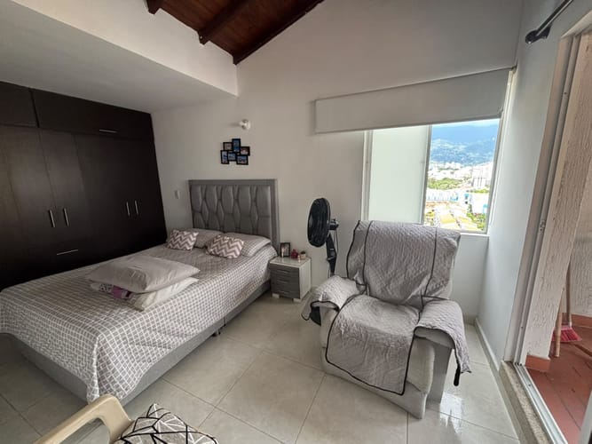 Apartamento de 4 alcobas en venta en Jardines De Coaviconsa, Bucaramanga, 118 m² · foto 14 de 19