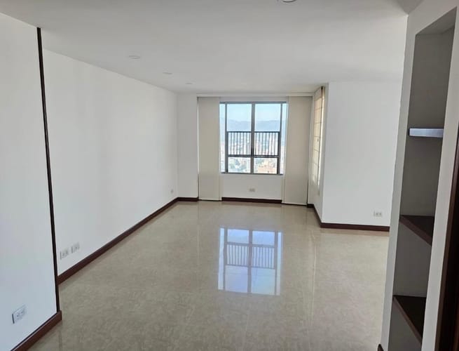 Apartamento de 4 alcobas en venta en Conjunto Residencial La Hacienda, Bucaramanga, 175 m² · foto 3 de 23