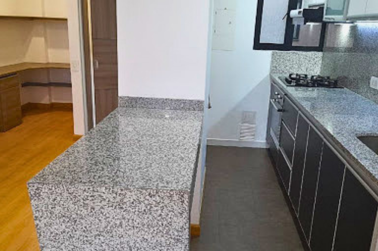 Apartamento de 3 alcobas en venta en Barrios Unidos, Bogotá, 106 m² · foto 2 de 14