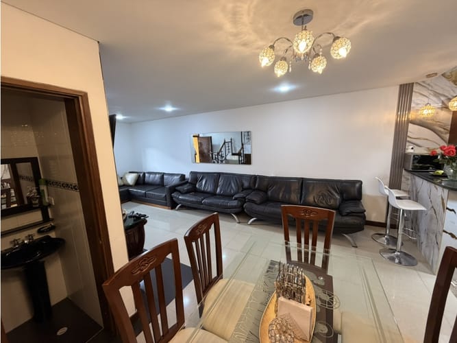 Casa de 3 alcobas en venta en Pueblo Viejo, Cota, 143 m² · foto 13 de 24