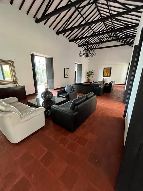 Apartamento de 4 alcobas en venta en Conjunto Residencial La Hacienda, Bucaramanga, 175 m² · foto 17 de 23