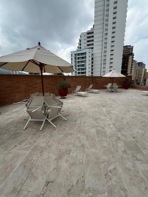 Apartamento de 4 alcobas en venta en Conjunto Residencial La Hacienda, Bucaramanga, 175 m² · foto 11 de 23