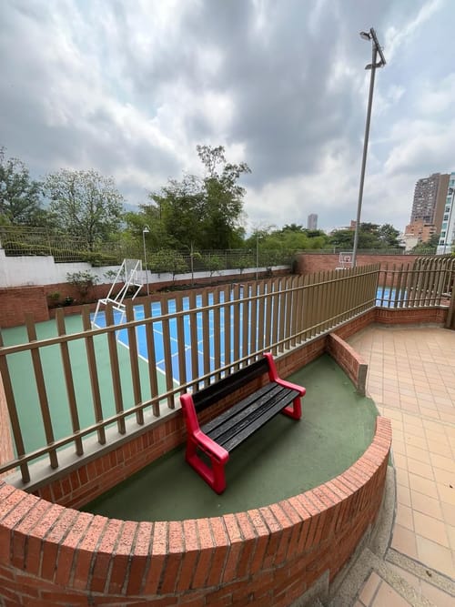 Apartamento de 4 alcobas en venta en Conjunto Residencial La Hacienda, Bucaramanga, 175 m² · foto 21 de 23