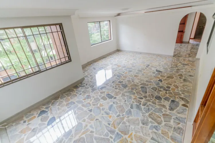Apartamento de 5 alcobas en venta en Belén, Medellín, 225 m² · foto 7 de 18