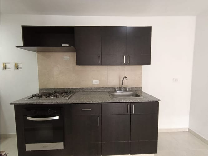 Apartamento de 3 alcobas en venta en Ciudad Del Río, Medellín, 73 m² · foto 6 de 19