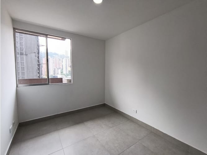 Apartamento de 3 alcobas en venta en Ciudad Del Río, Medellín, 73 m² · foto 10 de 19