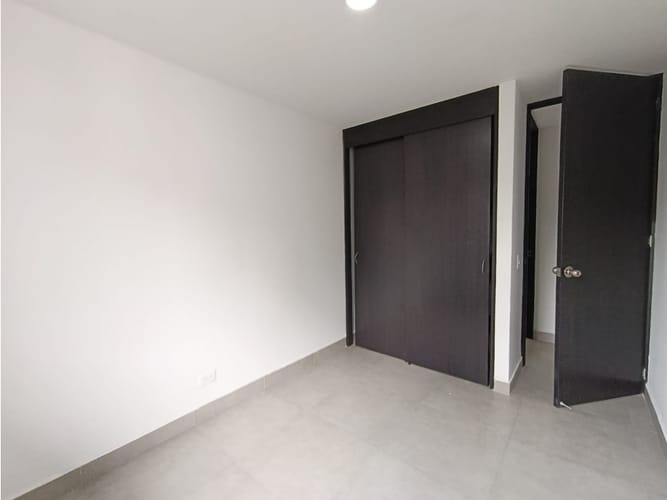 Apartamento de 3 alcobas en venta en Ciudad Del Río, Medellín, 73 m² · foto 12 de 19
