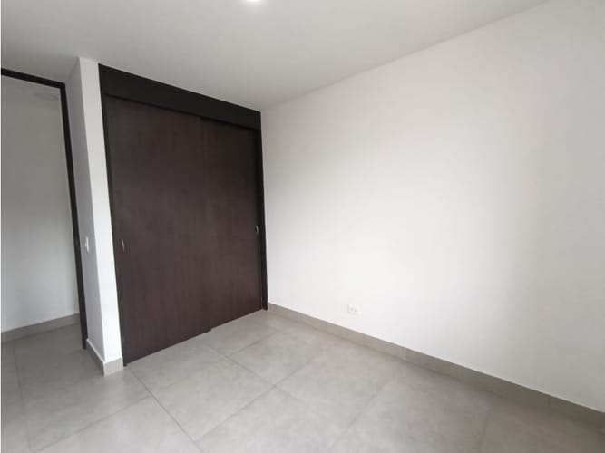 Apartamento de 3 alcobas en venta en Ciudad Del Río, Medellín, 73 m² · foto 16 de 19