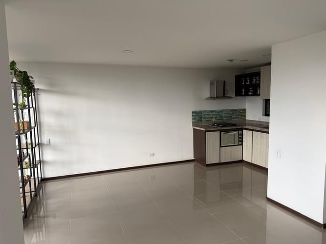 Apartamento de 2 alcobas en arriendo en Viviendas Del Sur, Itagüí, 75 m² · foto 4 de 20