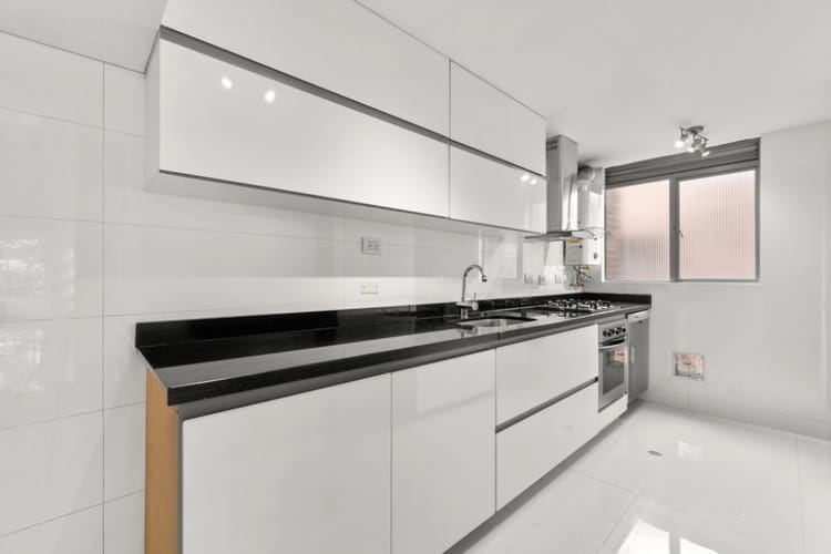 Apartamento de 3 alcobas en venta en San Jose Del Prado, Bogotá, 160 m² · foto 3 de 15