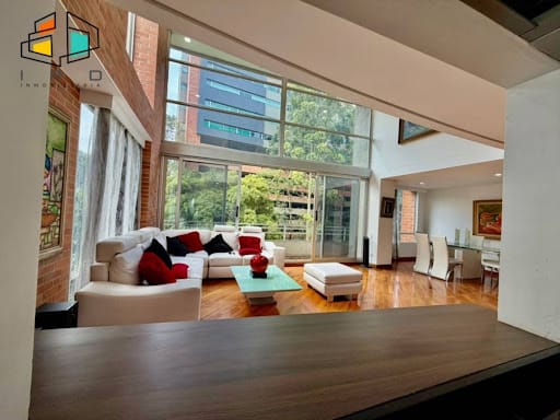 Apartamento de 3 alcobas en venta en Los Naranjos, Medellín, 138 m² · foto 14 de 24