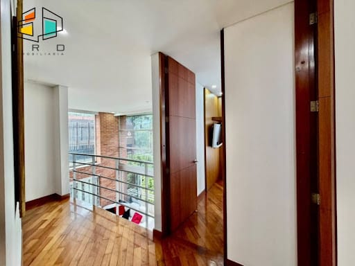 Apartamento de 3 alcobas en venta en Los Naranjos, Medellín, 138 m² · foto 16 de 24