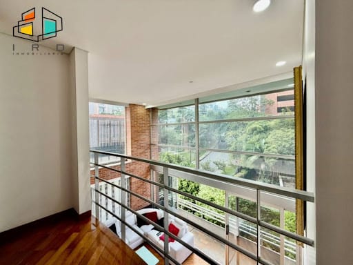 Apartamento de 3 alcobas en venta en Los Naranjos, Medellín, 138 m² · foto 21 de 24