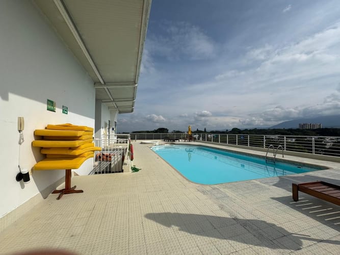 Apartamento de 3 alcobas en venta en Pance, Cali, 190 m² · foto 2 de 11
