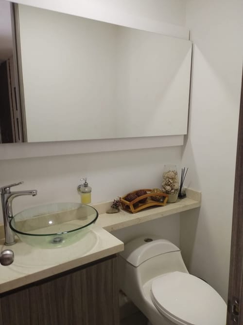 Casa de 3 alcobas en venta en El Castillo, Jamundí, 280 m² · foto 2 de 24
