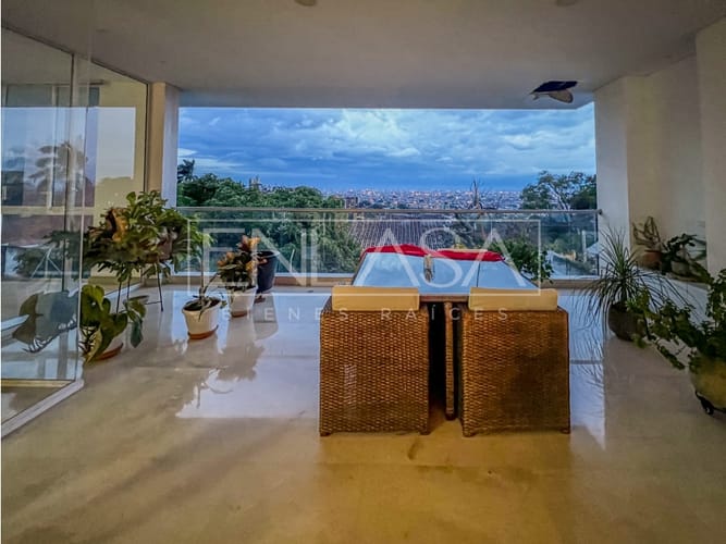 Apartamento de 3 alcobas en arriendo en Cristales, Cali, 290 m² · foto 5 de 17