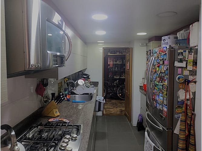 Apartamento de 3 alcobas en venta en Santa Barbara, Bogotá, 170 m² · foto 8 de 13