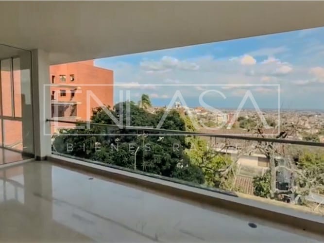 Apartamento de 3 alcobas en arriendo en Cristales, Cali, 290 m² · foto 8 de 17