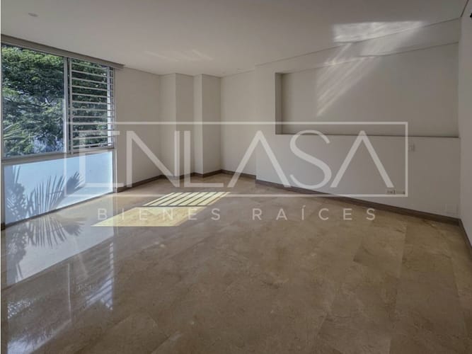 Apartamento de 3 alcobas en arriendo en Cristales, Cali, 290 m² · foto 17 de 17