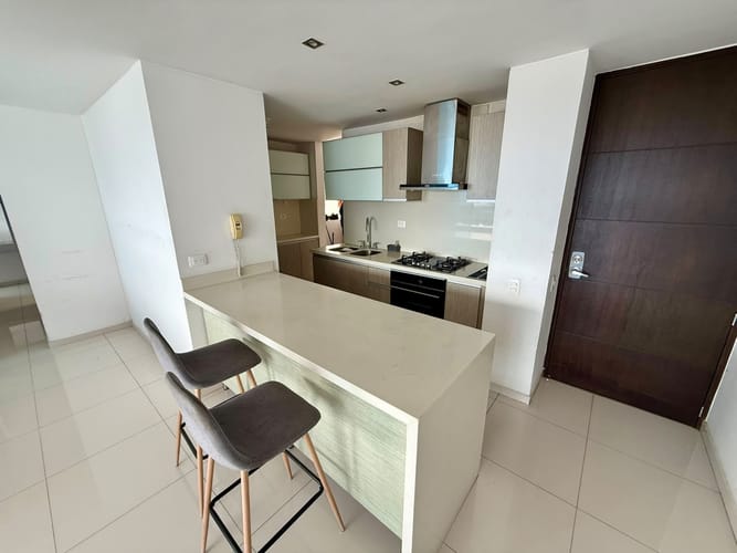 Apartamento de 3 alcobas en venta en Bucaramanga, Bucaramanga, 110 m² · foto 3 de 9