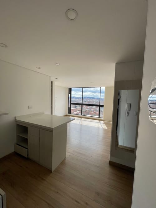 Apartamento de 1 alcoba en arriendo en Cedritos, Bogotá, 40 m² · foto 2 de 9