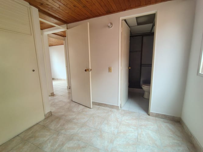 Apartamento de 3 alcobas en arriendo en La Uribe, Bogotá, 42 m² · foto 6 de 15