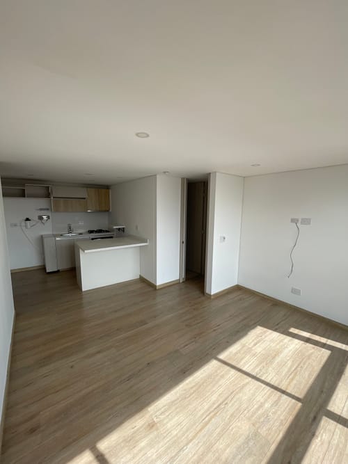 Apartamento de 1 alcoba en arriendo en Cedritos, Bogotá, 40 m² · foto 3 de 9