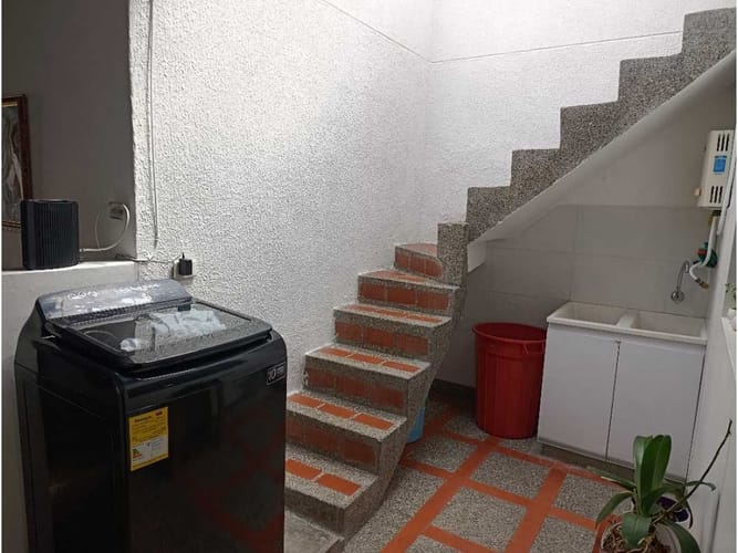 Apartamento de 5 alcobas en venta en Belén, Medellín, 159 m² · foto 20 de 24
