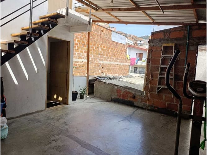 Apartamento de 5 alcobas en venta en Belén, Medellín, 159 m² · foto 22 de 24