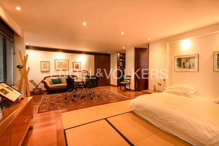 Apartamento de 4 alcobas en venta en Los Rosales, Bogotá, 403 m² · foto 15 de 24